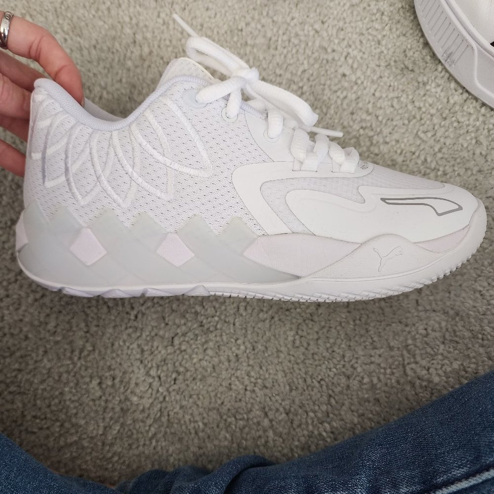 Lamelo Ball Jr shoes